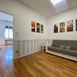 Apartment Casa Gomes-central Station, Milan